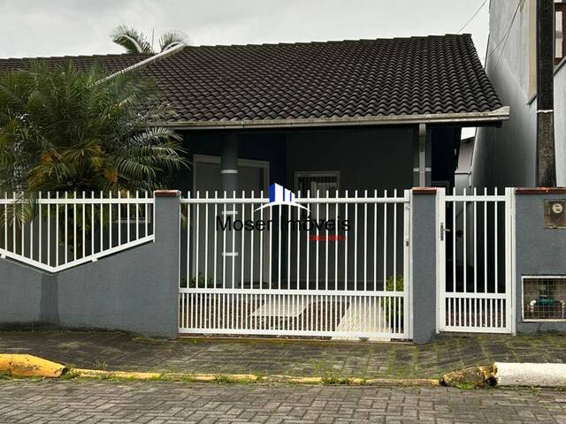 #106 - Casa para Venda em Balneário Piçarras - SC - 1