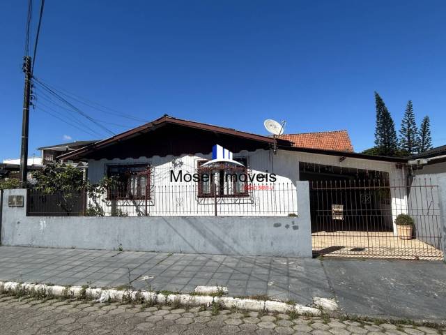 #110 - Casa para Venda em Itajaí - SC - 1