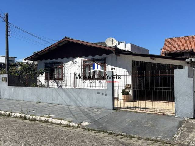#110 - Casa para Venda em Itajaí - SC - 2
